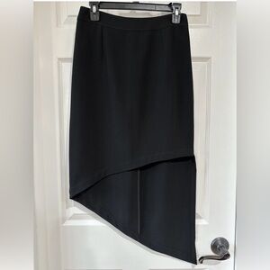 Robbi & Nikki SZ 4 Edgy Straight Skirt Asymmetrical Hi-Low Hem Black